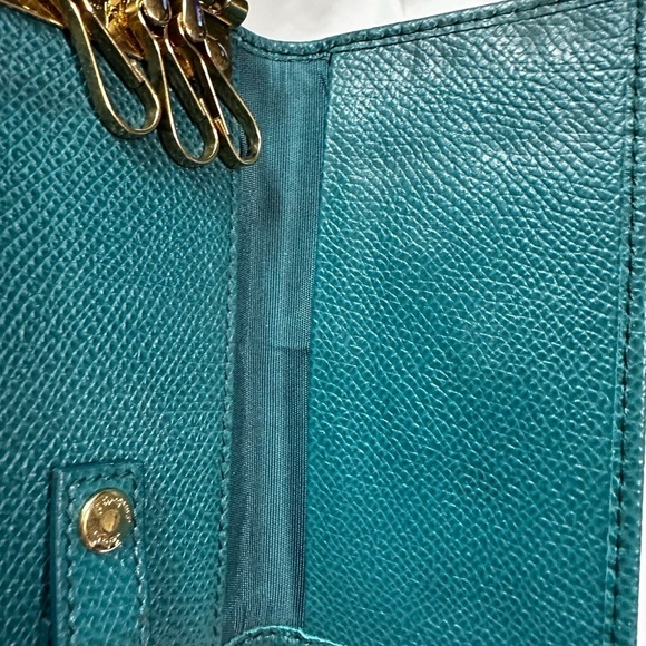 Salvatore Ferragamo Gancini 6 Key and Card Holder Green Leather EUC - Picture 4 of 7